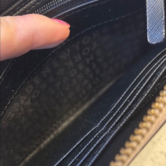 Kate Spade Beige and Black Wallet - Picture 8 of 8